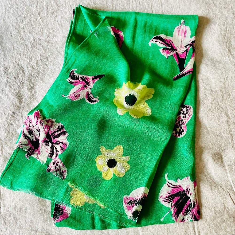 *NEW* Beautiful large scarf by JCrew